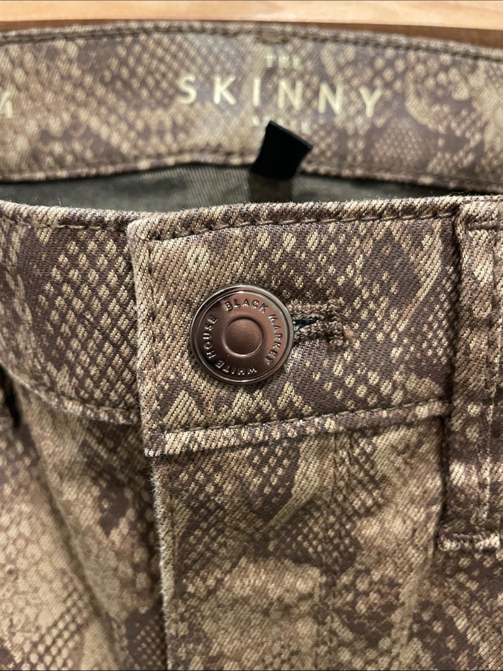 White House Black Market Brown Snake-Print Skinny Pants - Picture 2 of 9